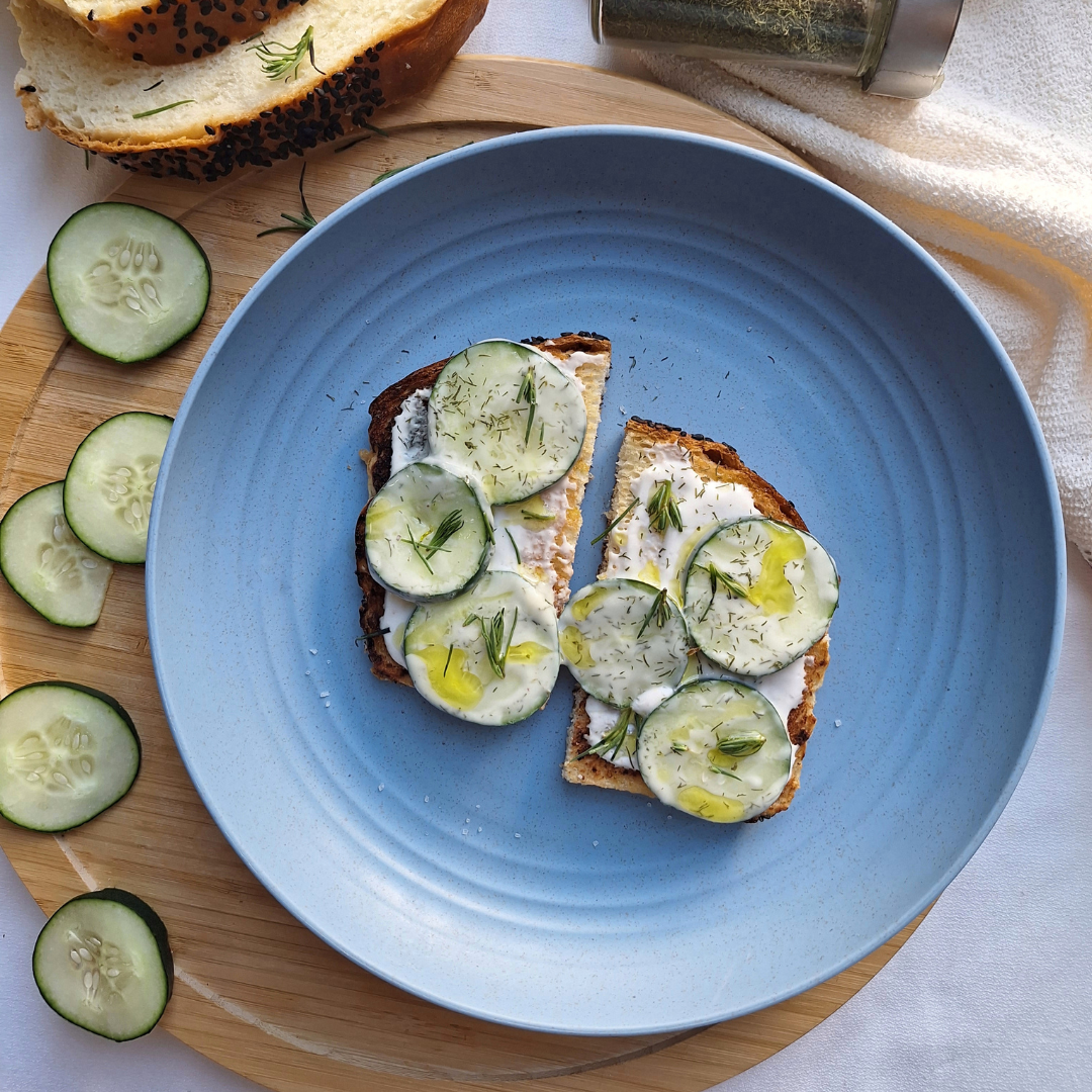 Refreshing Bites: Cucumber Yogurt Toast Bliss