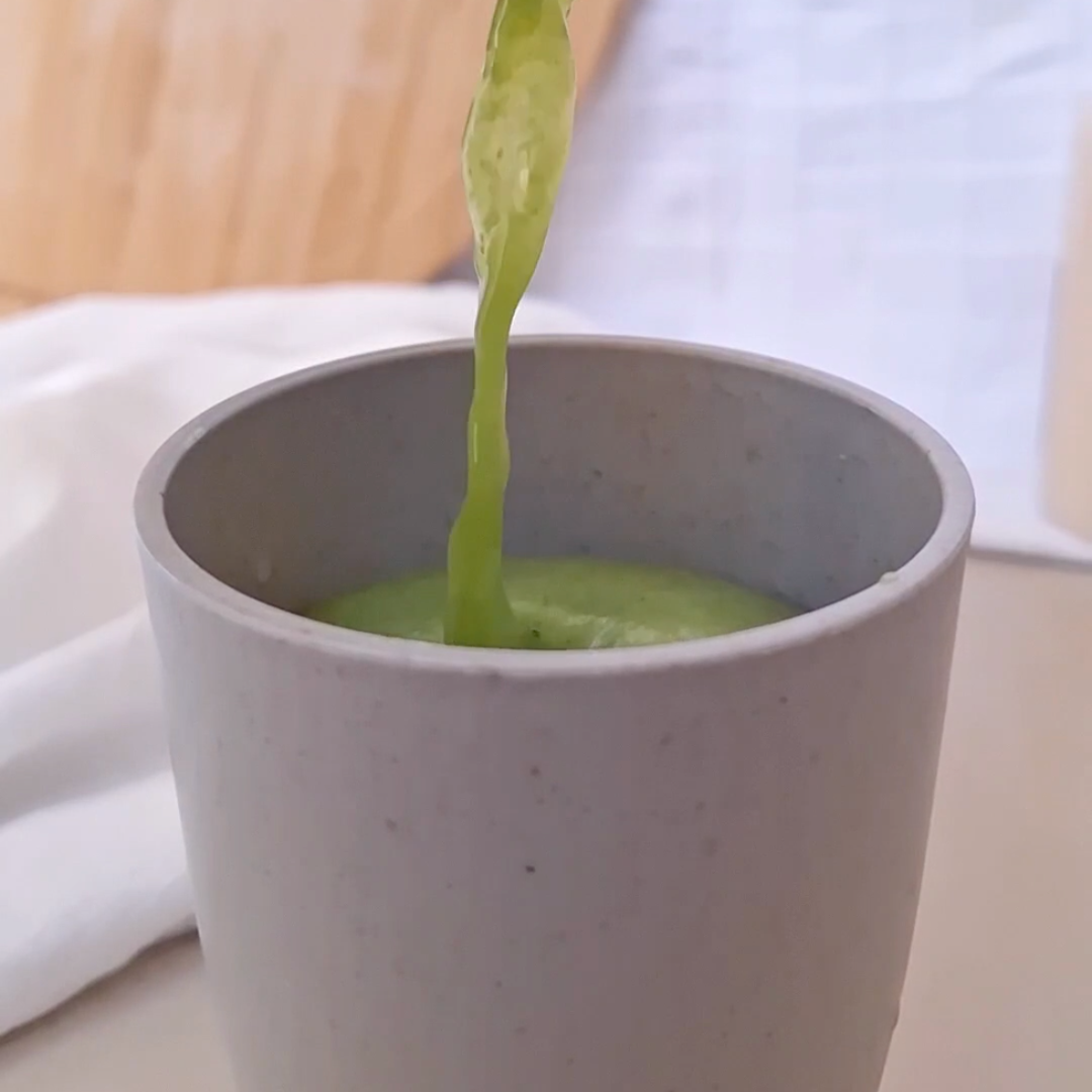 Green Goddess Refresher: Healthy Smoothie